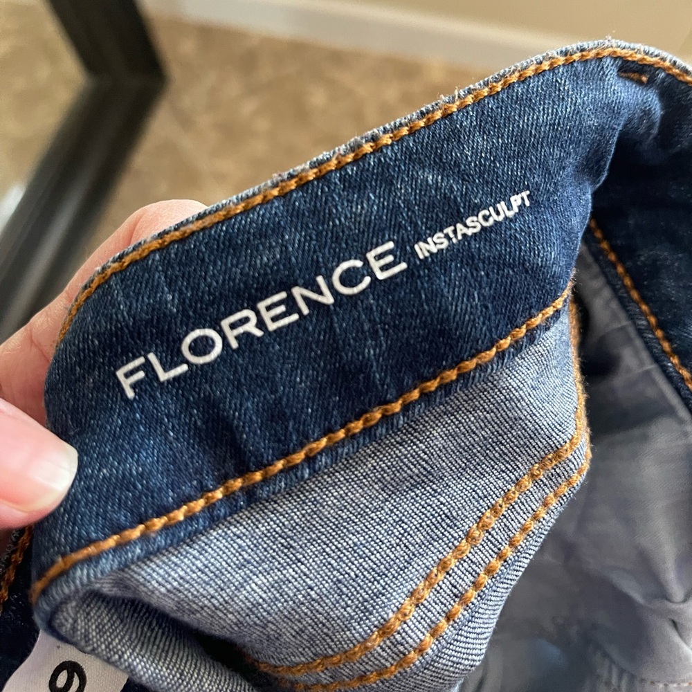 DL1961 Florence Instasculpt Jeans in Strive Wash Size 30 - Picture 11 of 12
